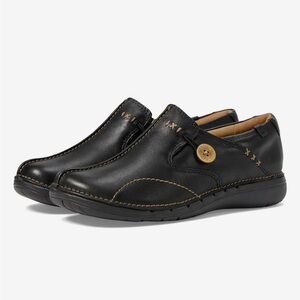 Clarks Bendables Un.Loop Women’s 6.5M Black Leather Slip-On Loafers | New No Tag